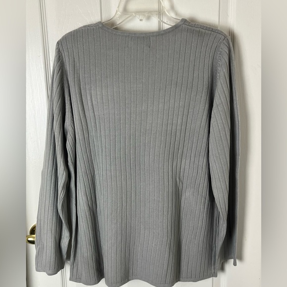 Heathcote women’s long sleeve sweater in gray, size L - Picture 5 of 6